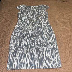 Calvin Klein Sift Dress Gray and White Design - Barely Worn!